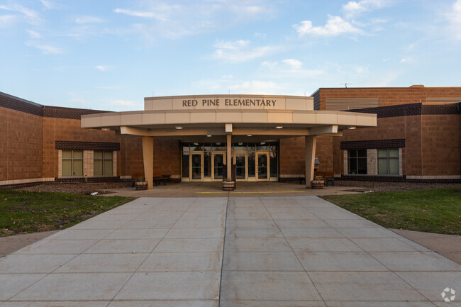 Red Pine Elementary School provides education in the neighborhood of 
Eagan.