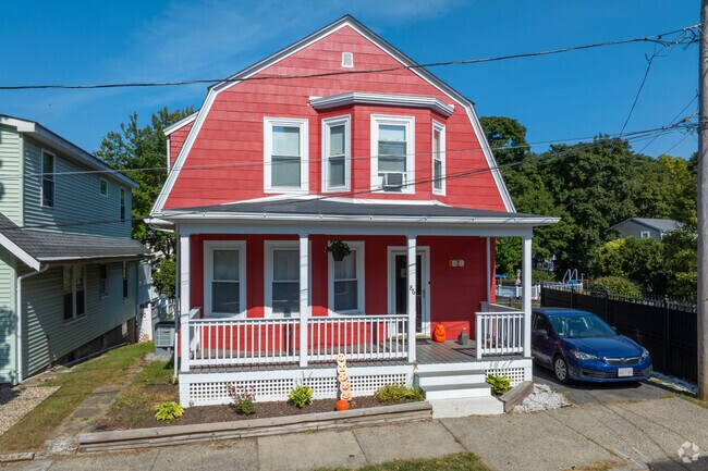 Dutch Gambrel Colonial-style homes are spread throughout the Eastern Avenue neighborhood.