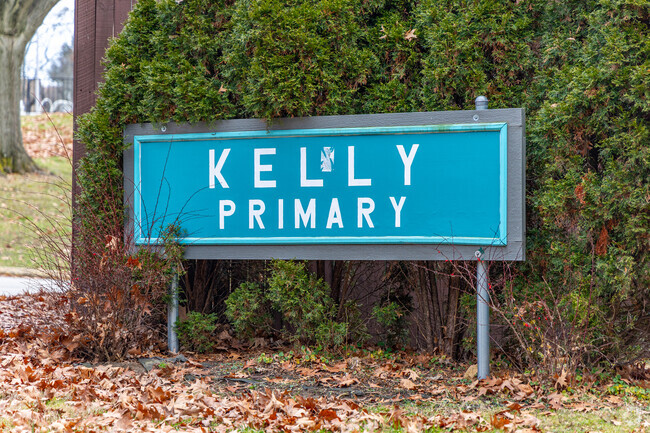 Nurture creativity within the academic spaces of Kelly Primary.