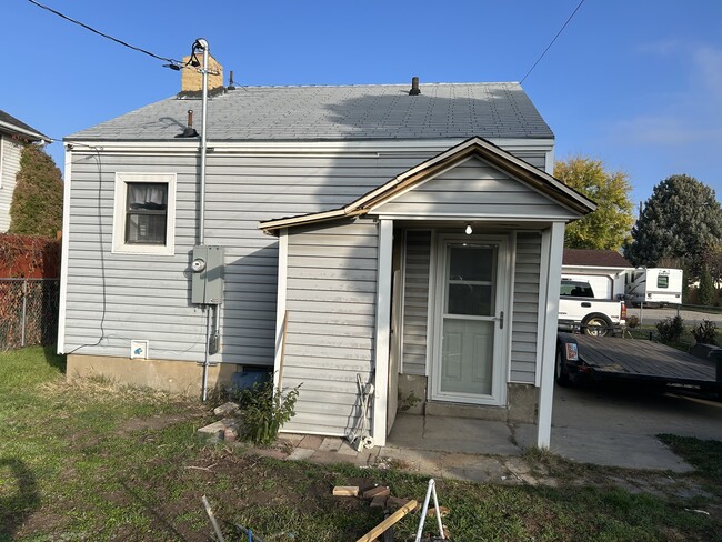 355 W 200 N, Bountiful, UT 84010 - photo 2