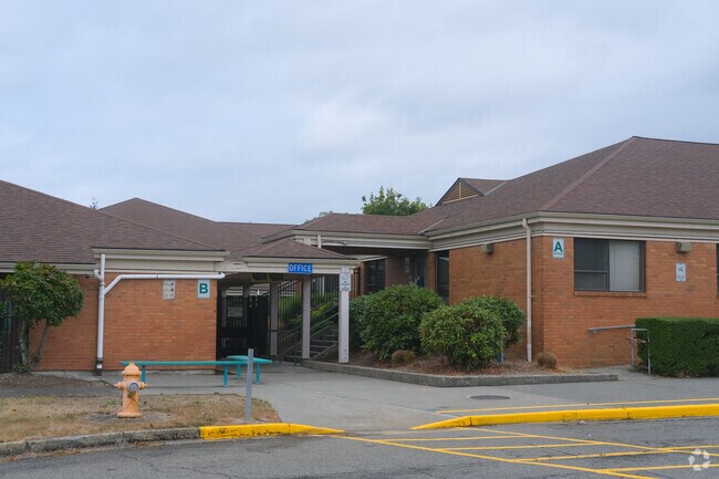 Mark Twain Elementary School serves the Federal Way area.