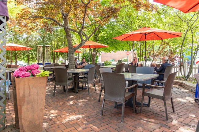 Enjoy lunch and dinner outdoors at the Lucrezia Cafe in the Indiana Dunes area.
