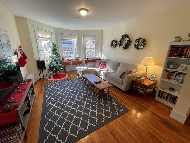 35 Orkney Rd, Boston, MA 02135 - photo 6