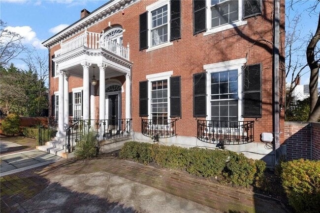 72 Manning St, Providence, RI 02906 - photo 2