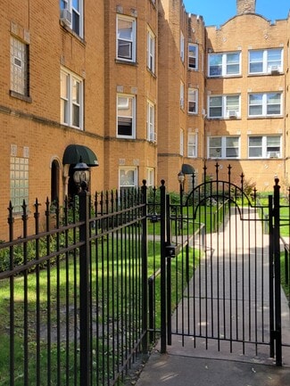 5024 N Springfield Ave Unit 26-2E, Chicago, IL 60625