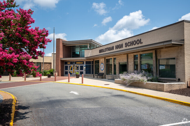 Front entrance for Midlothian High School.