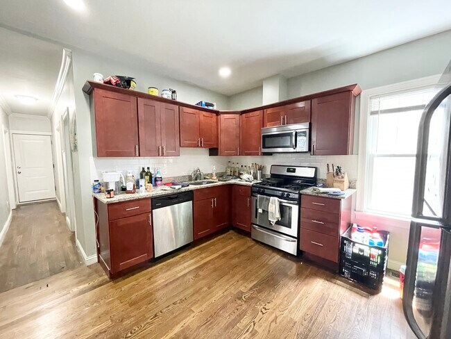 47 Beech Glen St unit 2, Roxbury, MA 02119 - photo 5