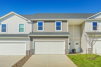 559 Venice Ave, West Des Moines, IA 50266