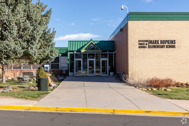 Hopkins Elementary School