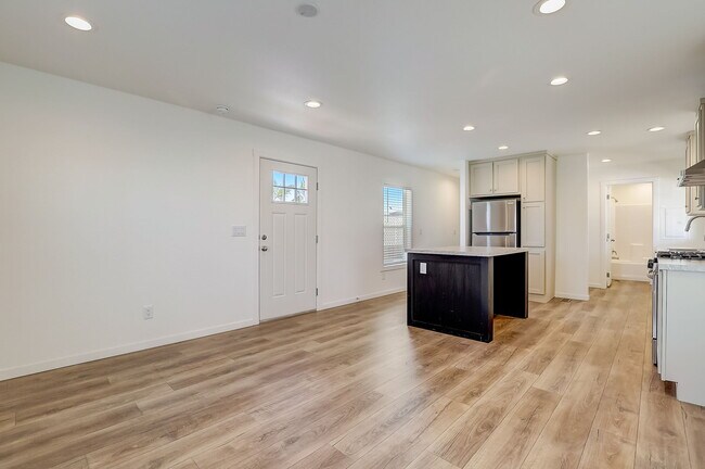 3139 E Sahara Ave, Las Vegas, NV 89104 - photo 7