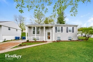 1244 Marchi Dr, St. Louis, MO 63125