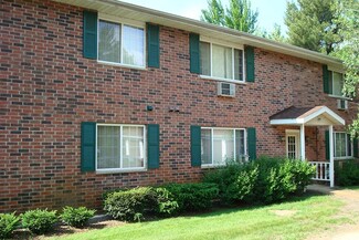 1121-1211 28th St N, Wisconsin Rapids, WI 54494