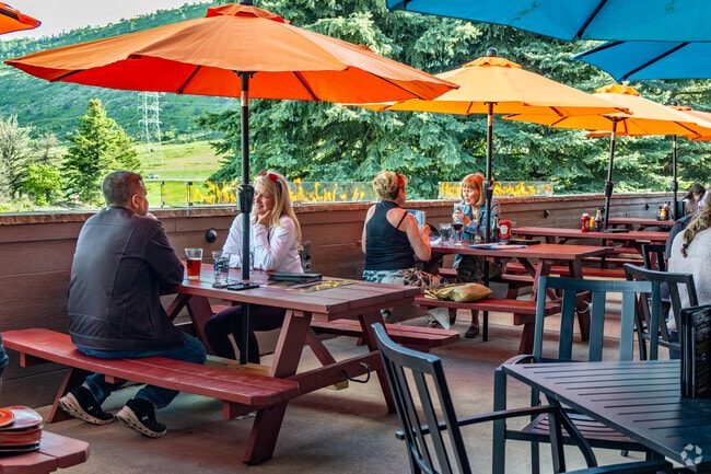 Lariat Lodge Brewing Company, a welcoming taphouse in Ken Caryl, offers craft beers for patrons near Summit Ridge at West Meadows.