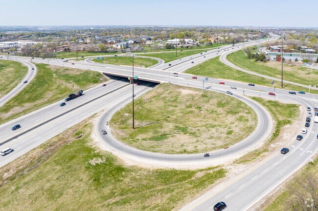 Interstate 680 quickly connects you to the rest of Omaha and beyond.