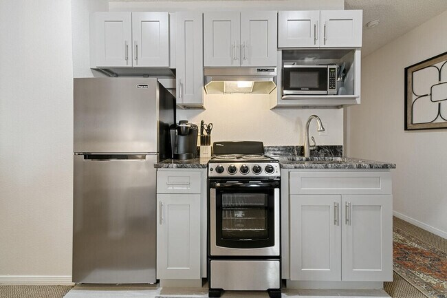 6380 S Boston St unit ID1368845P, Greenwood Village, CO 80111 - photo 6