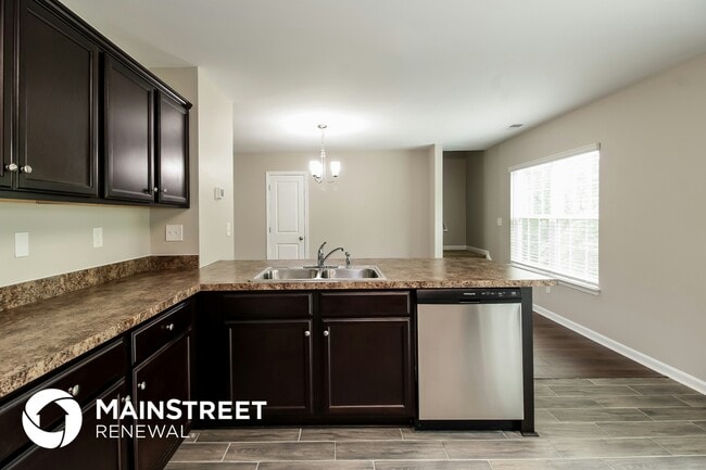 4688 Heatherly Rd, Winston-Salem, NC 27105 - photo 6