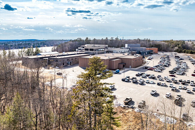 Grand Rapids Senior High School is part of the Grand Rapids Public School stystem.