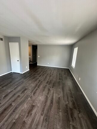 1645 N Hagadorn Rd, East Lansing, MI 48823