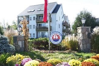 9321 Harbor Cove Cir, Whitmore Lake, MI 48189