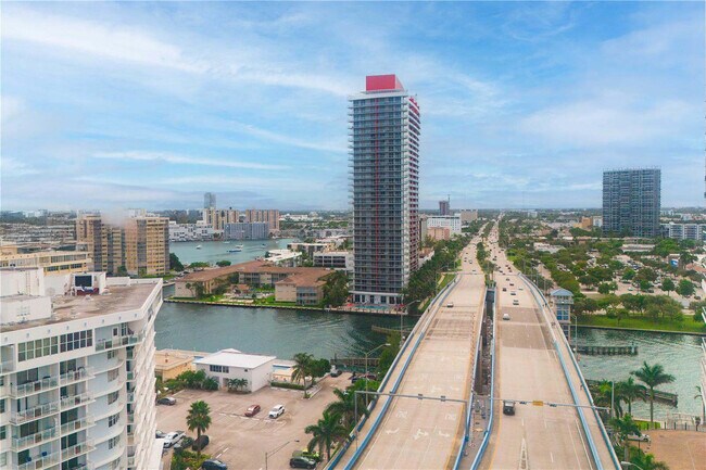 2602 E Hallandale Beach Blvd unit ID1227522P, Hallandale Beach, FL 33009 - photo 7