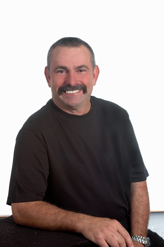 Agent Photo