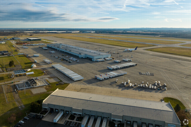 Rickenbacker International Airport is 15 miles away to Bloom residents.
