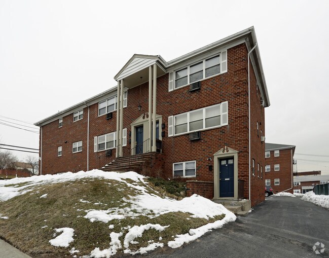 222 Elleen Terrace, Hackensack, NJ 07601 - photo 6