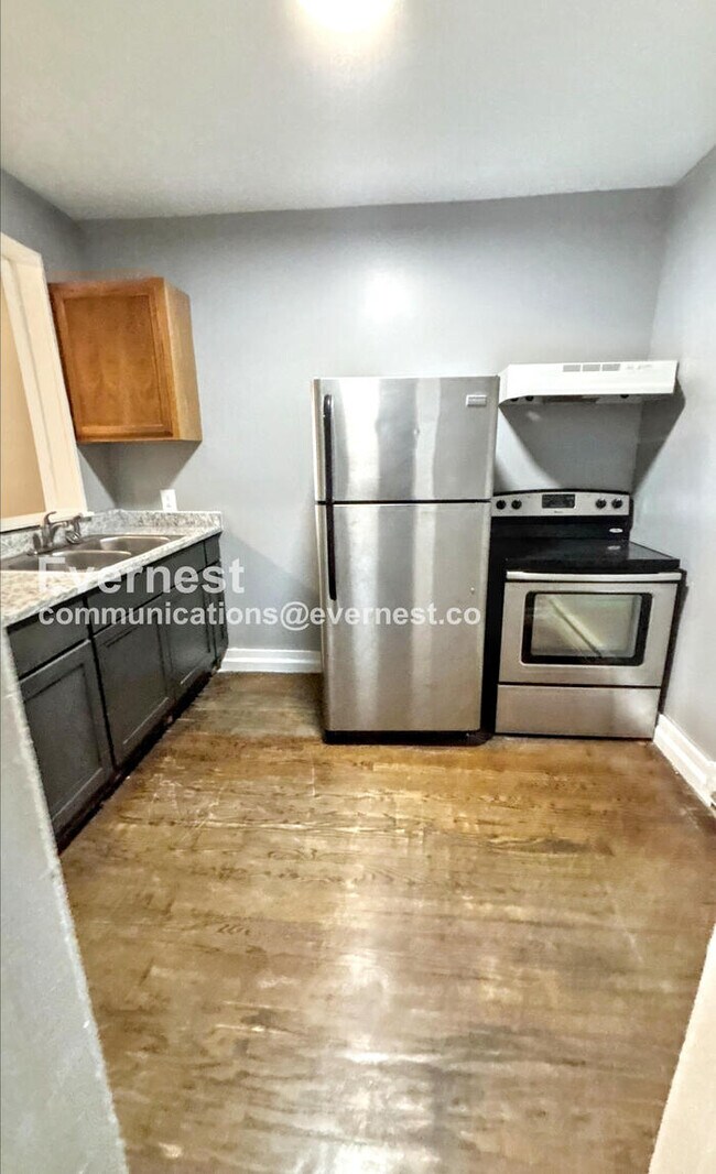 32 Woodlawn Dr unit 6, Chattanooga, TN 37411 - photo 2