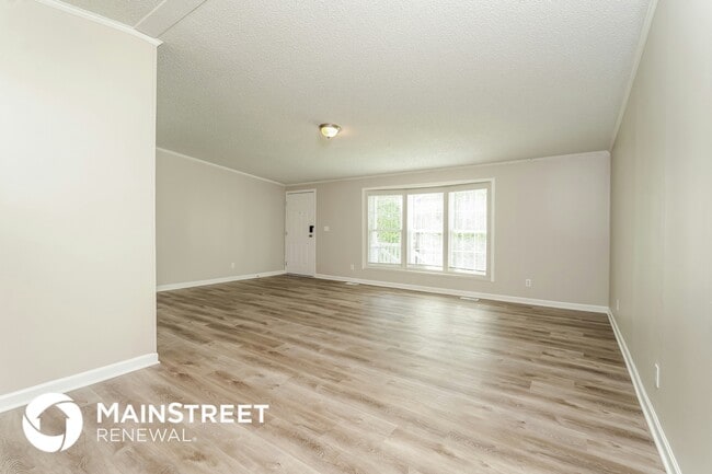 5055 Appalachian Rd, Winston-Salem, NC 27105 - photo 2