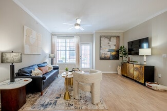 6250 Rosewood Dr, North Richland Hills, TX 76180