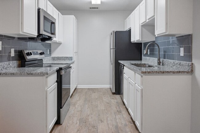 The Bellevue 1 bed/1bath