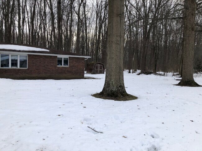 36287 Behm Dr unit 36287, North Ridgeville, OH 44039 - photo 3