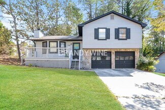 3798 Burnt Leaf Ln SW, Snellville, GA 30039