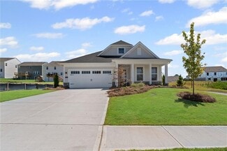 112 Kerr Dr, Hoschton, GA 30548