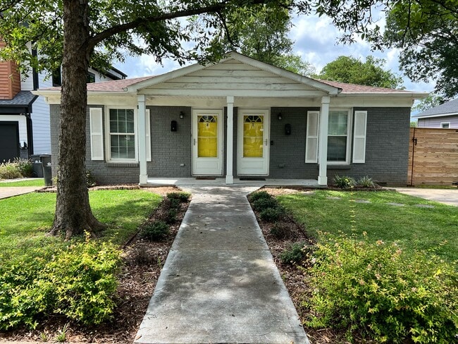 1013 Allen St unit 2, Charlotte, NC 28205 - photo 2