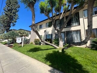 800-804 N Azusa Ave, West Covina, CA 91791