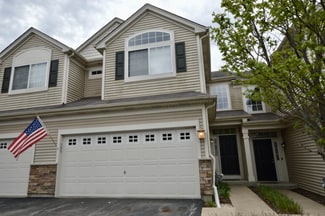 609 S Jade Ln, Round Lake, IL 60073