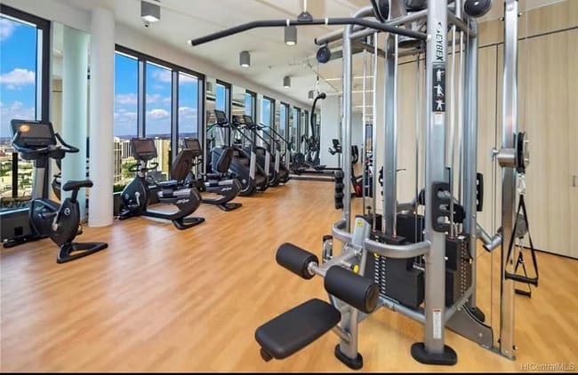 'A'ali'i unit 3112, Honolulu, HI 96814 - photo 7