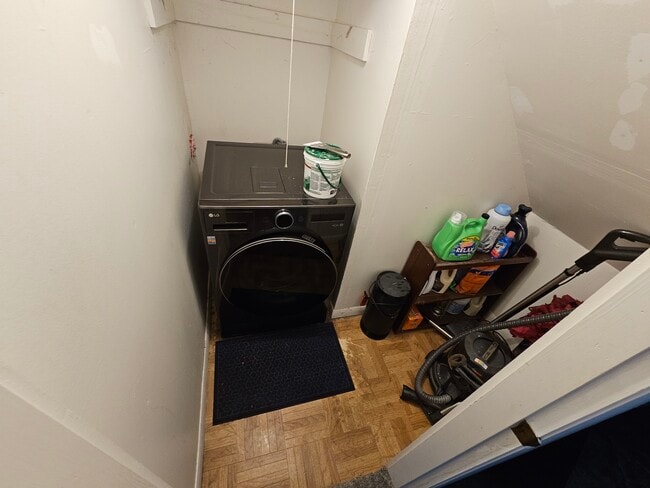 1347 State St unit Attached Apartment, Veazie, ME 04401 - photo 3