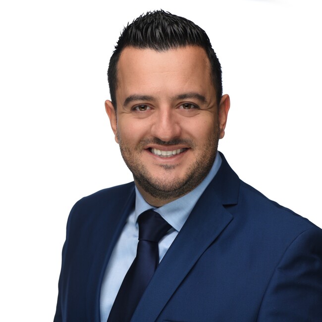 Agent Photo