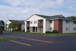 1619 Racine Rd, Menasha, WI 54952