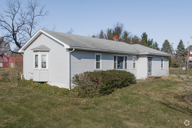 Franklin has beautiful ranch style homes with spacious yard.