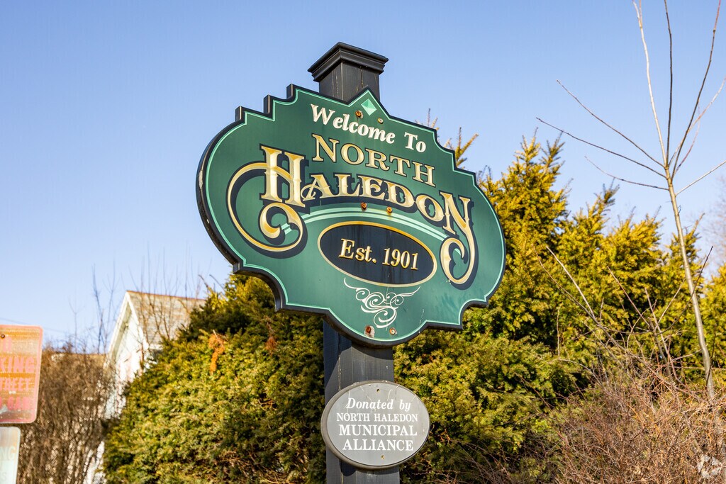 1161 High Mountain Rd, North Haledon, NJ 07508