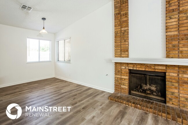 6536 W Joe Michael Way, Las Vegas, NV 89108 - photo 3