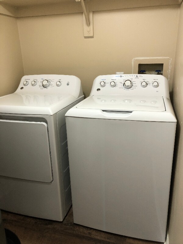 1076 Ellen Ct, Melbourne, FL 32935 - photo 6