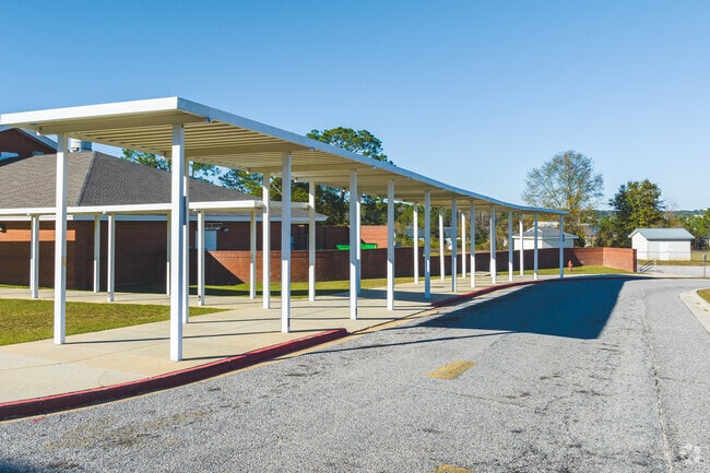 Denton Magnet School of Technology-carpool area