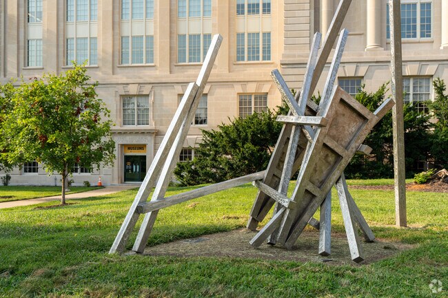 Residents of Meadows take advantage of the nearby amenities like museums on the Mizzou campus.