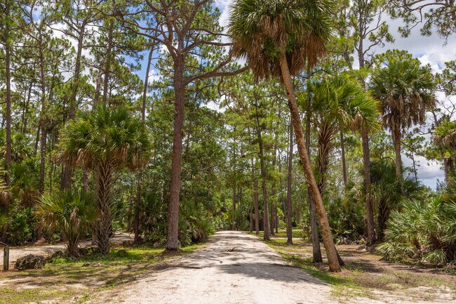 Walking trails are accessible in Loxahatchee Groves Park.