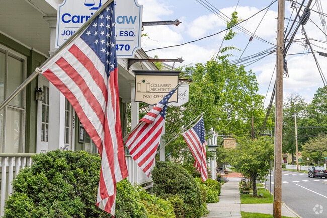 Shopping in Tewksbury centers around the historic village of Oldwick, where quaint shops line the main street.