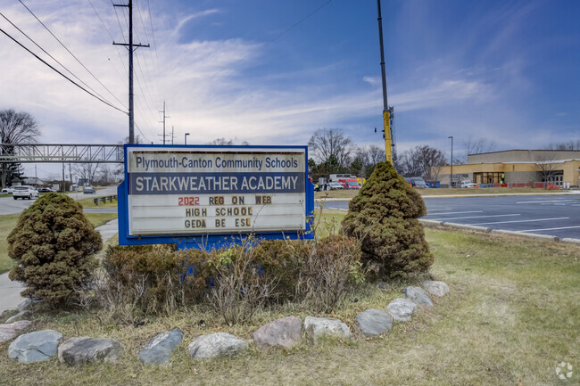 Starkweather Academy, Signage